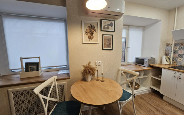 Na Ulitse Melnikayte 90A Flat
