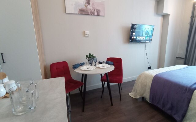 Live-In-Comfort Na M Sokol Apartaments