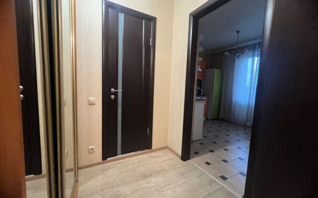 Апартаменты AlexHome Химки на 9 Мая 12а