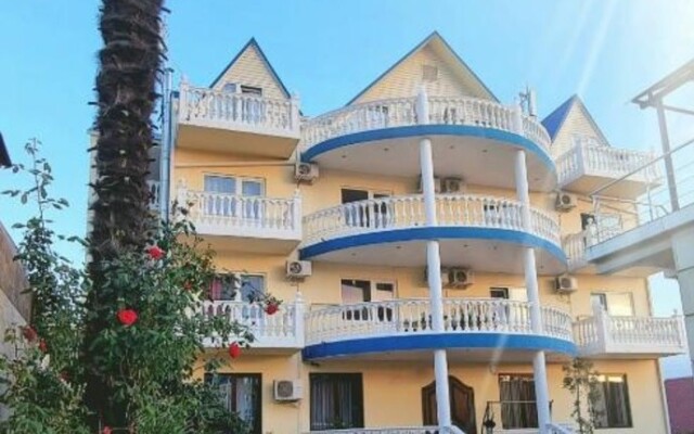 Looguna Hotel