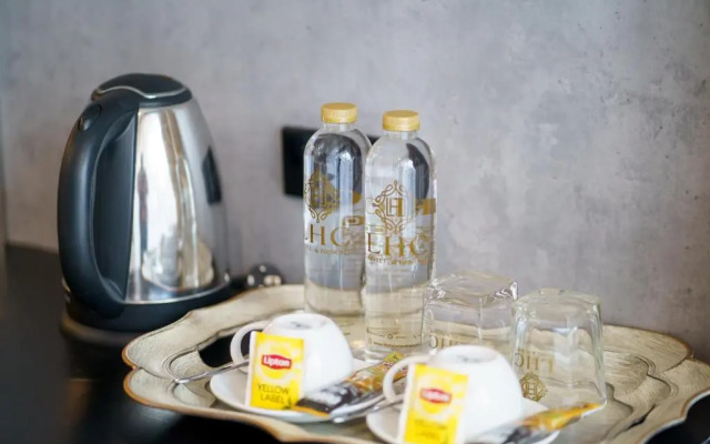 Курортный отель Lhc Hotel And Resort