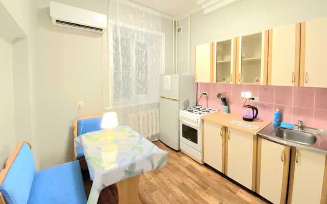 Апартаменты на Пилотов 5