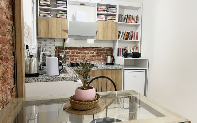 Апартаменты 2BR+2Bath entire apt with Balcony at central location