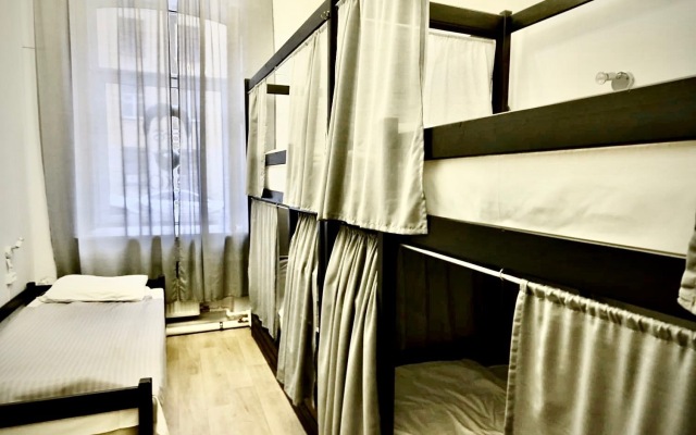 Chehov Sankt-Peterburg Hostel