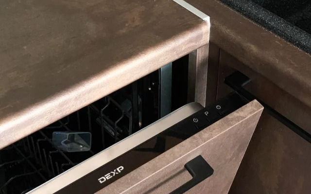 Апартаменты с кроватью и панорамными окнами, 14 этаж