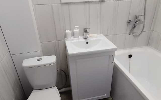 Ryadom S Zh/d Vokzalom Selma Flat