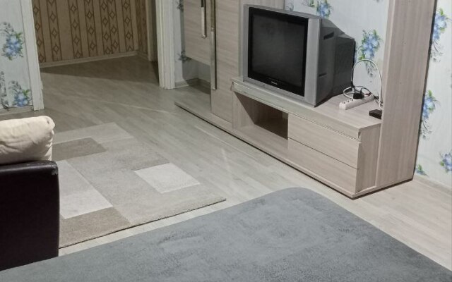 Prostornaya ryadom s akvaparkom Flat