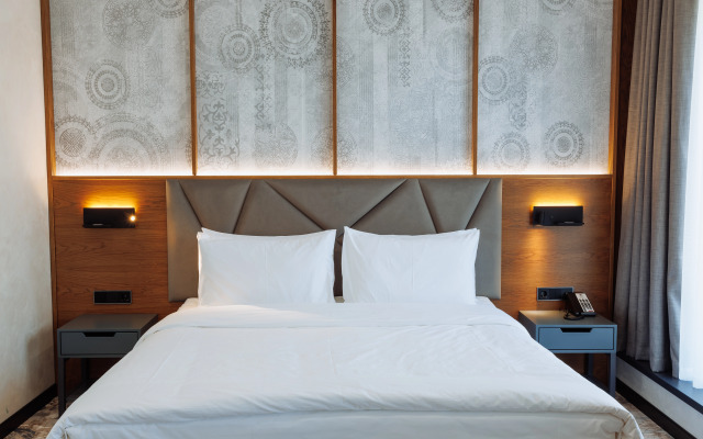 Aurum Garden Hotel