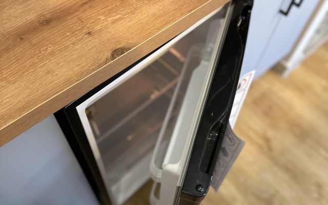 Studiya V Stile Loft Flat