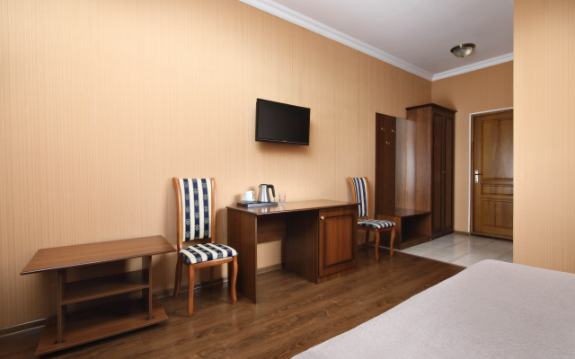 Kurortnyj otel' Grand-Otel'