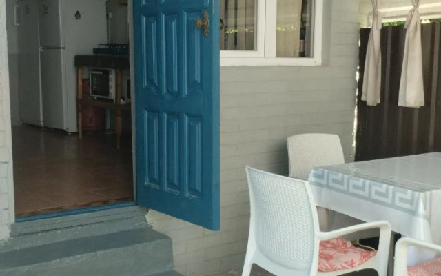 Dacha u Morya Guest House
