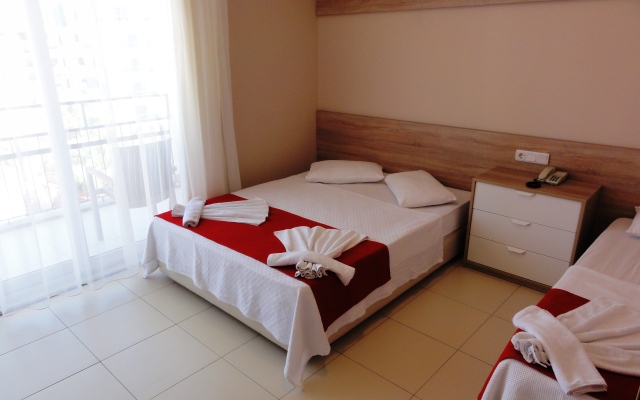Altinersan Altinkum Didim Hotel
