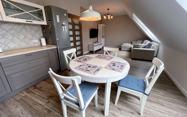 Квартира Трехкомнатная Cемейная в Amalienau