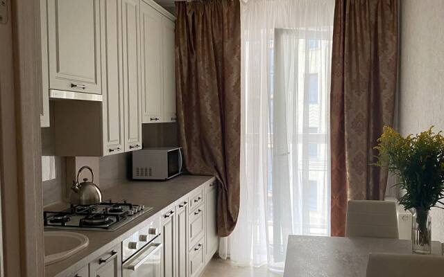 Na Avtomobilistov Flat