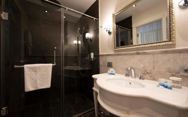 Отель Сапфир Сити