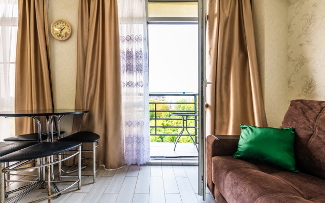Oplot - Sorrento Park Apartments