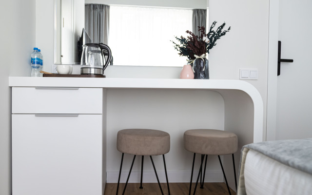 SilverPeak Apartments