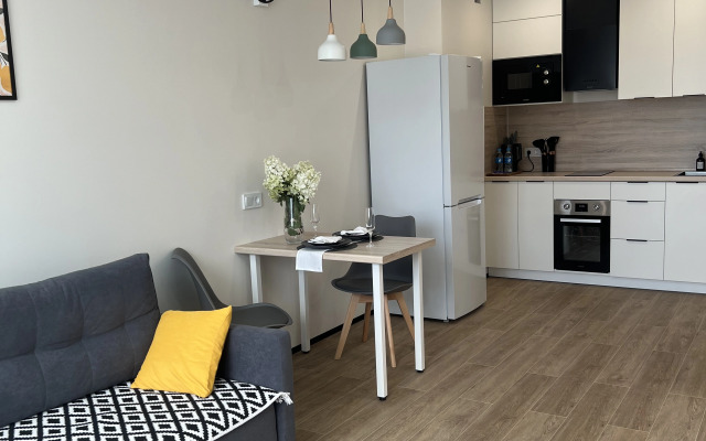 Uyutnaya i Stilnaya Kvartira v Novom ZhK Flat