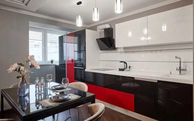 Reverie Vip2000 Apartments