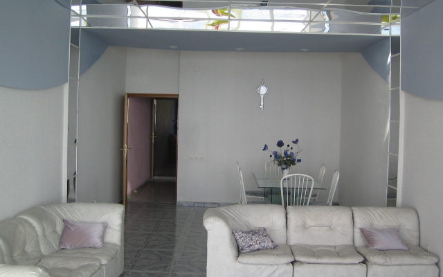 Дом-эллинг на море