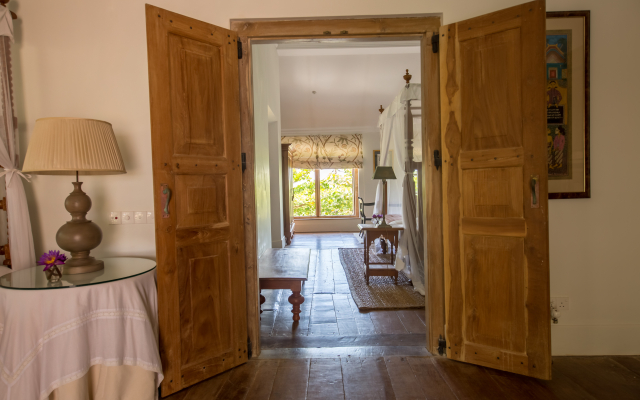 Taru Villas - Rampart Street