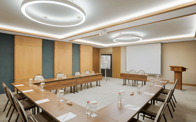 Radisson Hotel Istanbul Merter