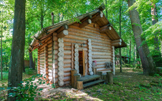 Lesnaya Sloboda Hotel