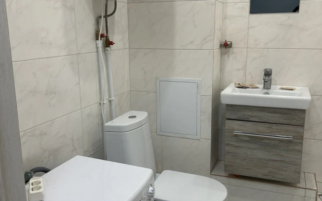 Kavkazskaya 24 Flat