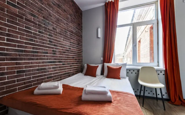 Апартаменты Комфорт Мини на Окружной