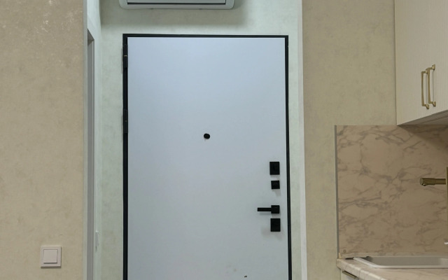 Yevrodvushka s parkovochnym mestom Flat