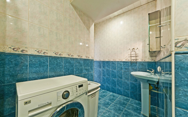 Na Mokhovoy Apartments