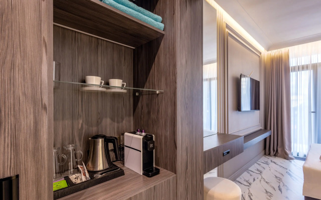 Апартаменты МореСолнцеАпарт (3-1) на Ленина 217А с Всесезонным Бассейном