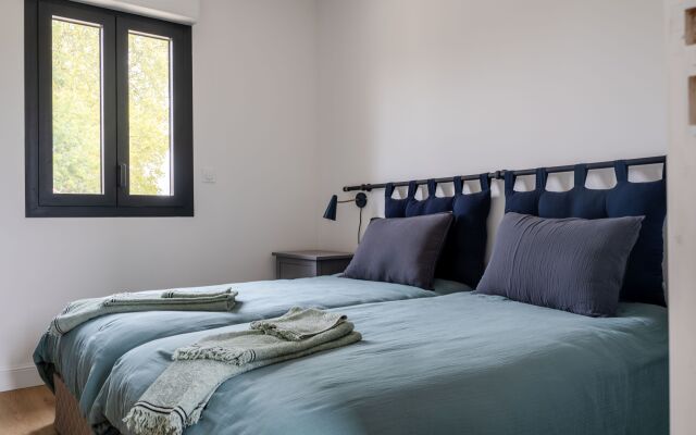 Гостевой дом L'Eperonnete surrounded by vineyards, 5* classification