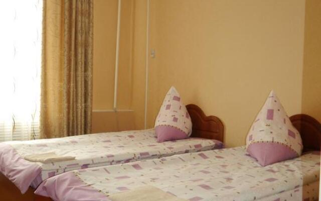 Gostinnyij Dvor Hotel