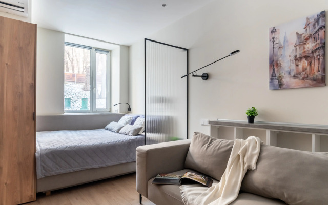 Апартаменты Студия с гардеробной на набережной Москва-реки