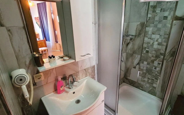 Апарт-отель Masif House