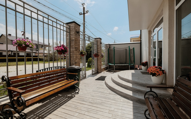 Malen'kij Prints Mini-Hotel