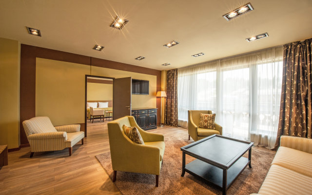 Polyana 1389 Hotel and SPA