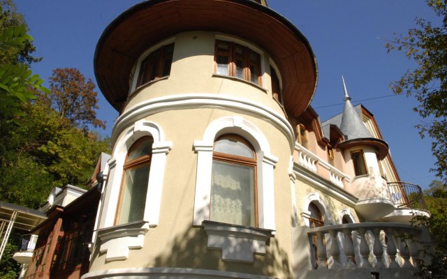 Orlinoye Gnezdo Mini-Hotel