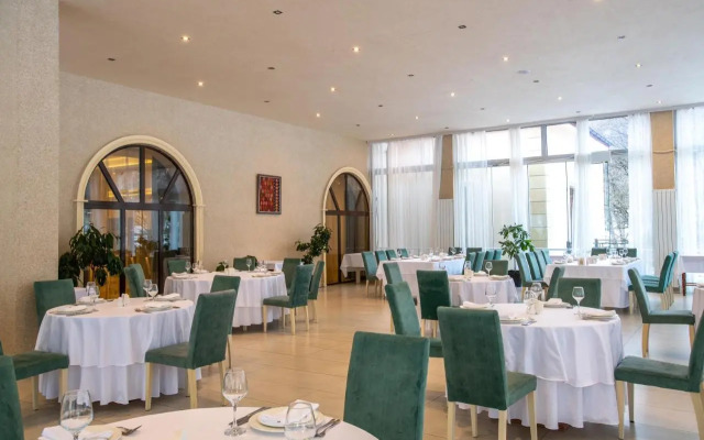 Marxal Resort & SPA