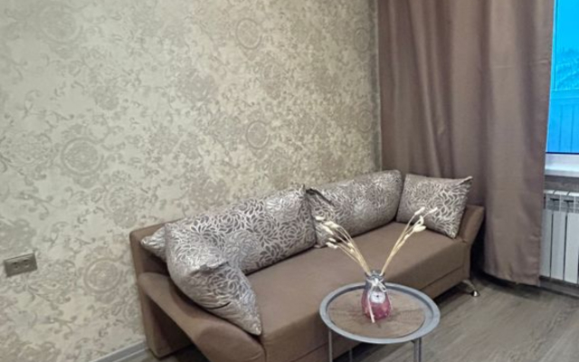 Uyutnaya Yevrodvushka Flat