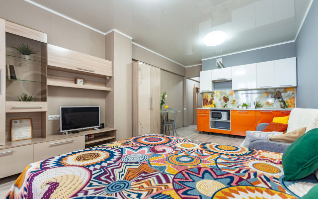 Квартира на Творческой 7