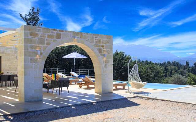 Вилла Orientem Villa Heated Pool