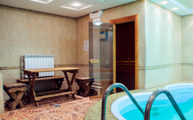 Parus Hotel