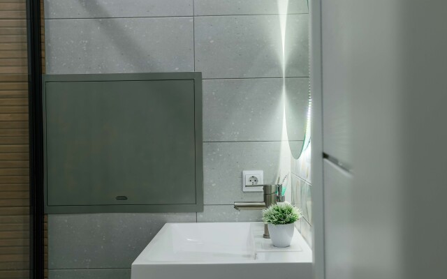 Oazis Vozle Aeroporta Na 2 Gostya Apartments