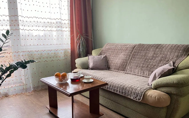 Ne Dorogaya Kvartra Na Pobede Uyutnoye Mestechko A Cozi Place Flat - Apartment in تشيليابنسك - Photo 3