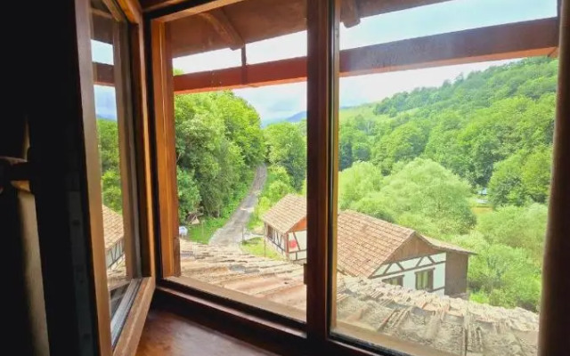 EcoKayan Hotel