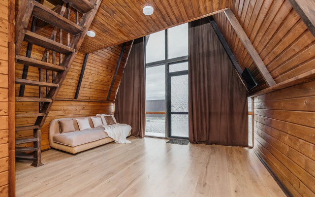 Шале "БроНау Reprua"