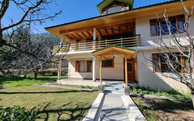 Snow Peak Homes Manali Hotel