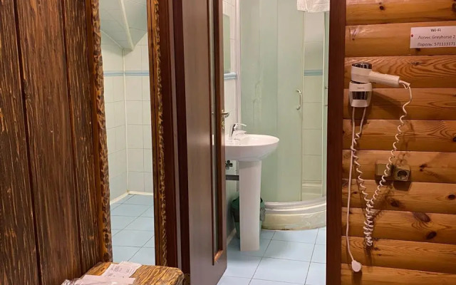 Seraya Loshad Hotel